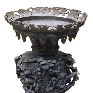 Japanese cast iron vessel
